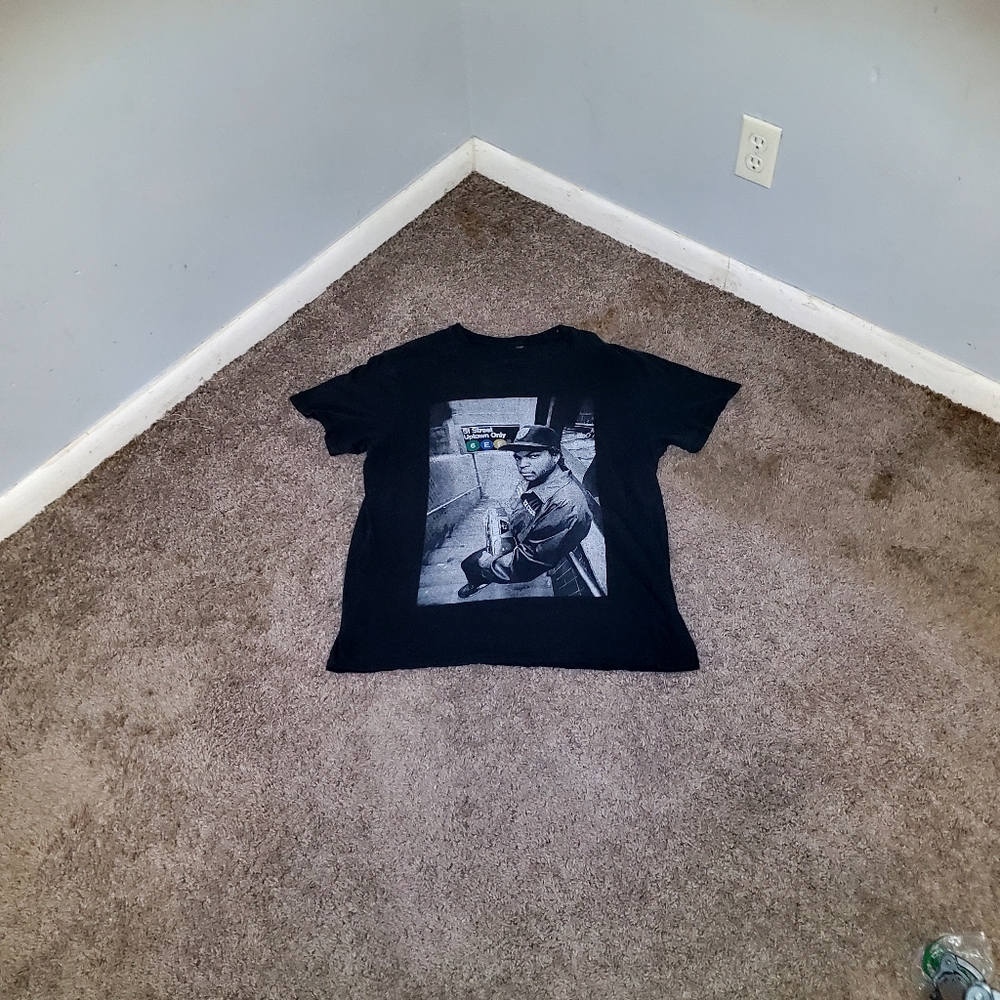 Black ICE CUBE t-shirt